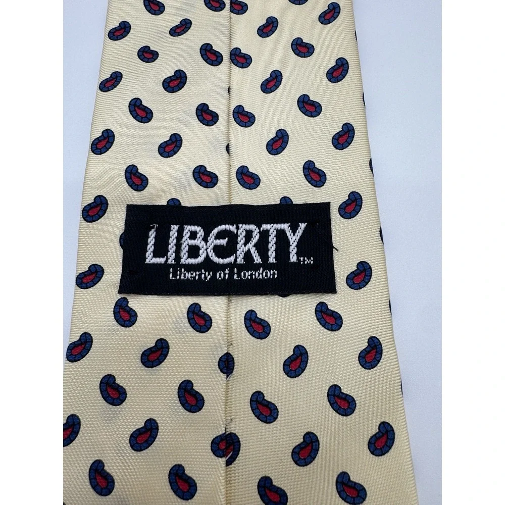 Liberty of London‎ Silk Tie Yellow Paisley Pattern Made in USA Necktie Classic